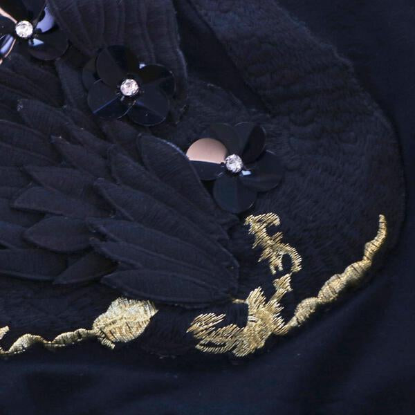 3D Swan Sweatshirt - doe a dear