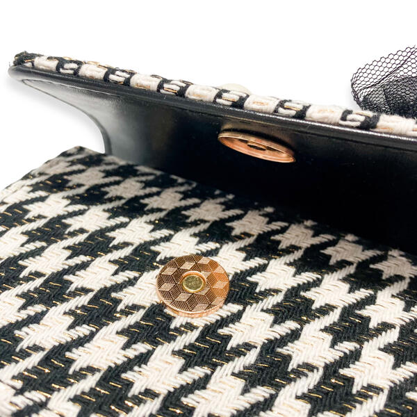 Black & White Floral Charms Houndstooth Purse - doe a dear