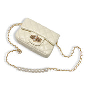 Cream Pearl Closure Quilted Purse - doe a dear