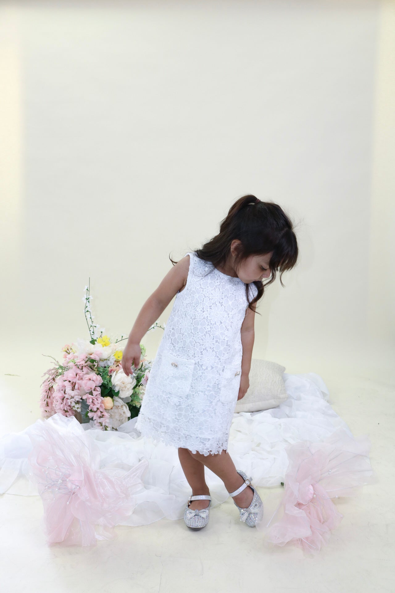 Floral Lace Dress -white