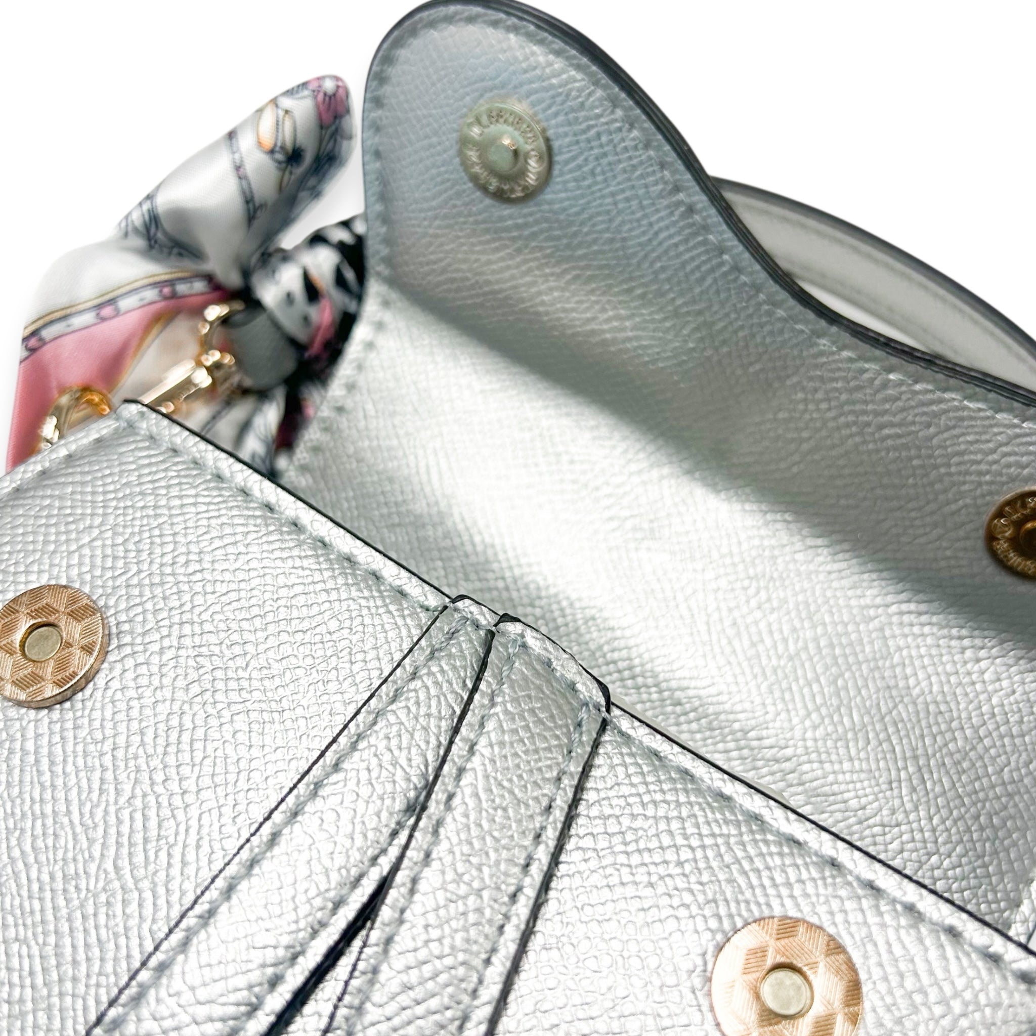 Saddle Purse - Silver